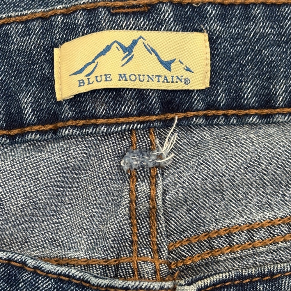 Stylish Blue Flare/bootcut Women's Jeans - Picture 3 of 3